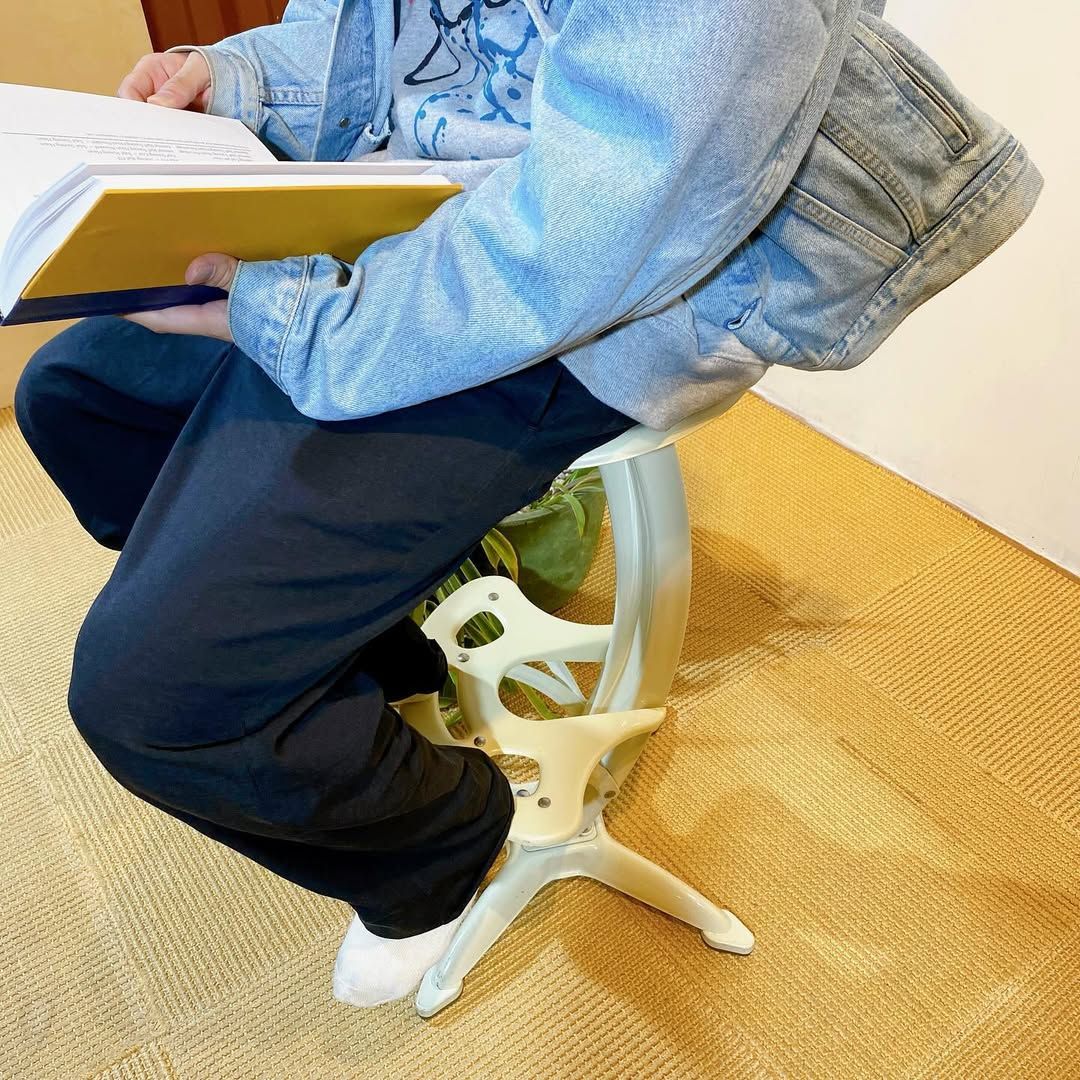 season28-4 / Counter Chair