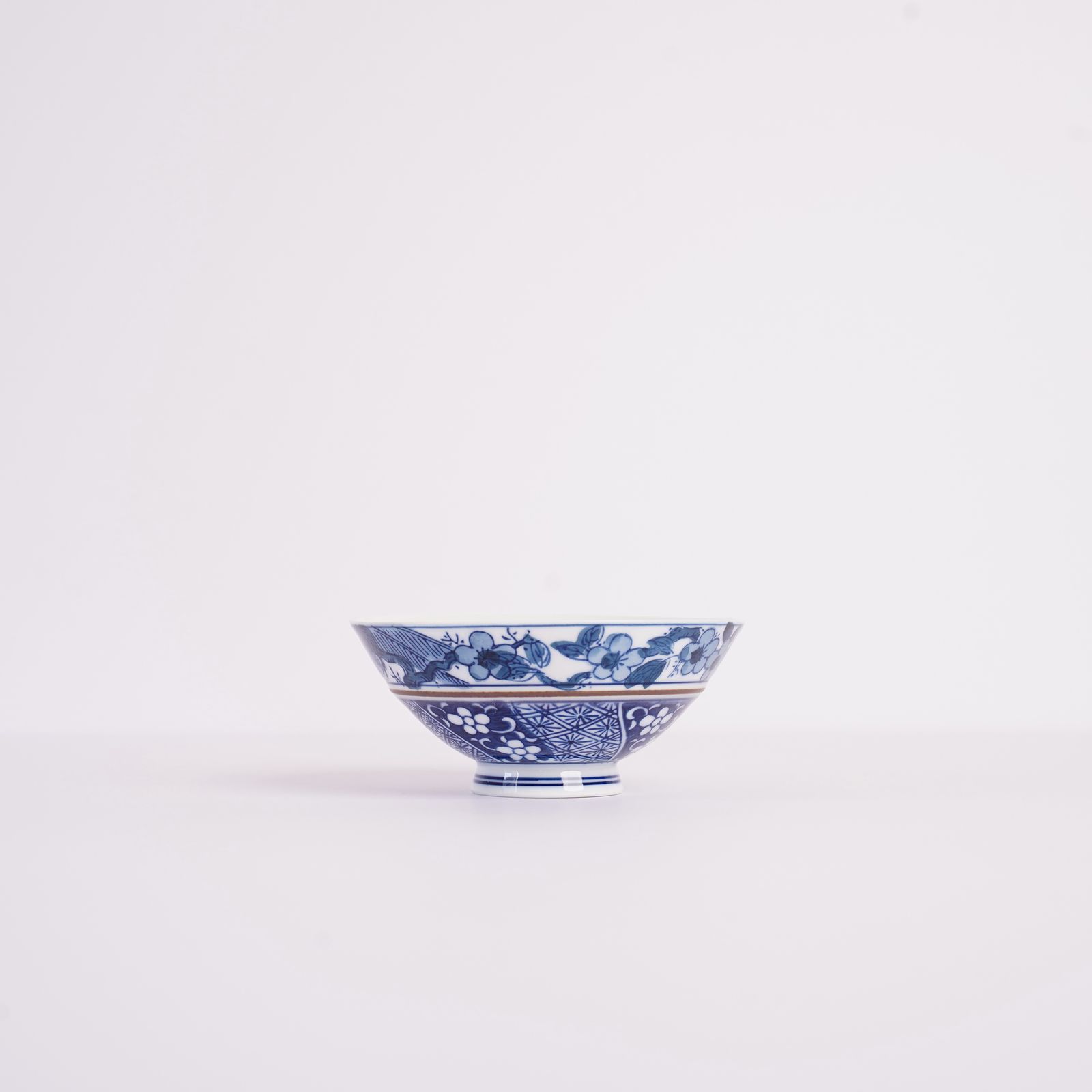 二色の藍色と梅の花 ご飯茶碗 3個セット