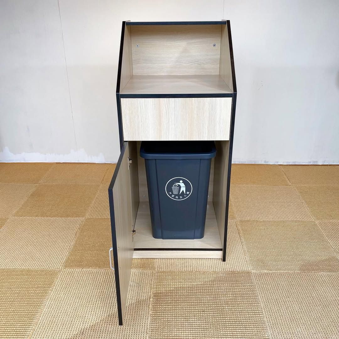 season19-3 / Dust Box