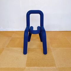 season10-3 / Mustache Chair (BL)