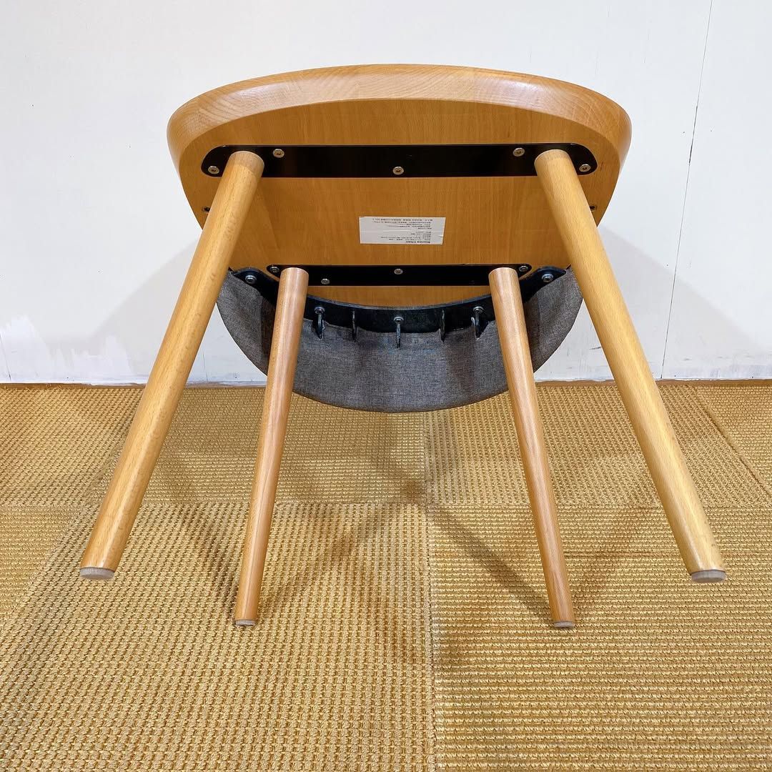 season21-4 / Chair（座面キズ有）