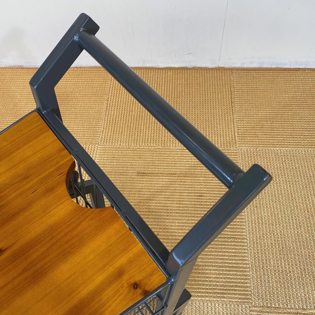 season25-1 / Wagon Table