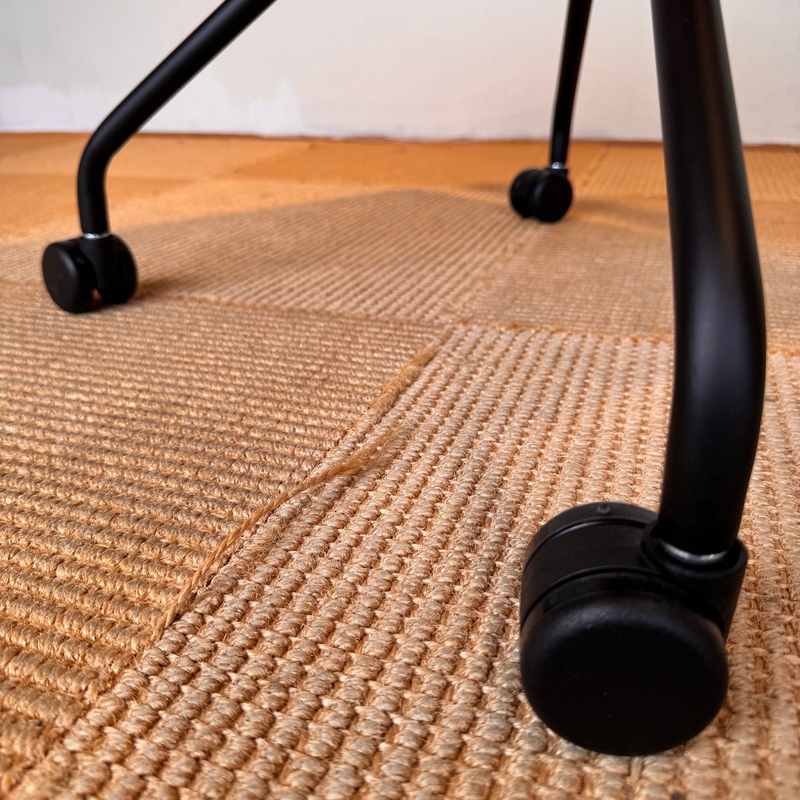 season57-3 / HARPER DESK CHAIR / CRASH GATE