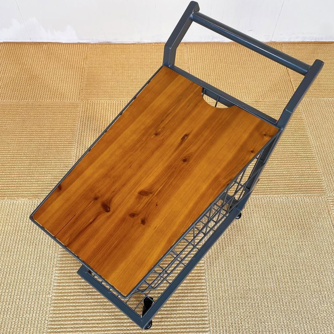 season25-1 / Wagon Table