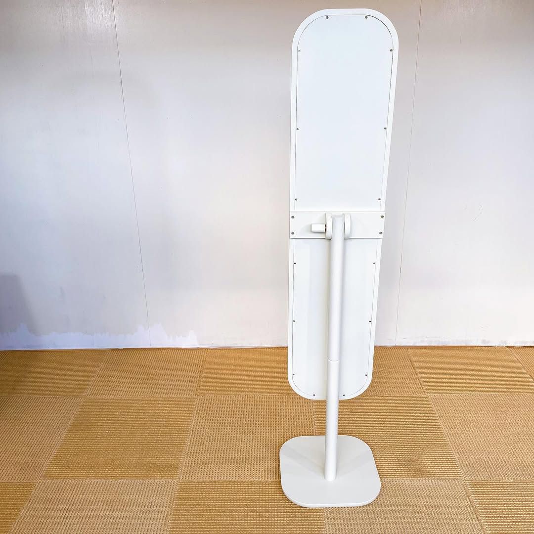 season23-2 / Stand Mirror