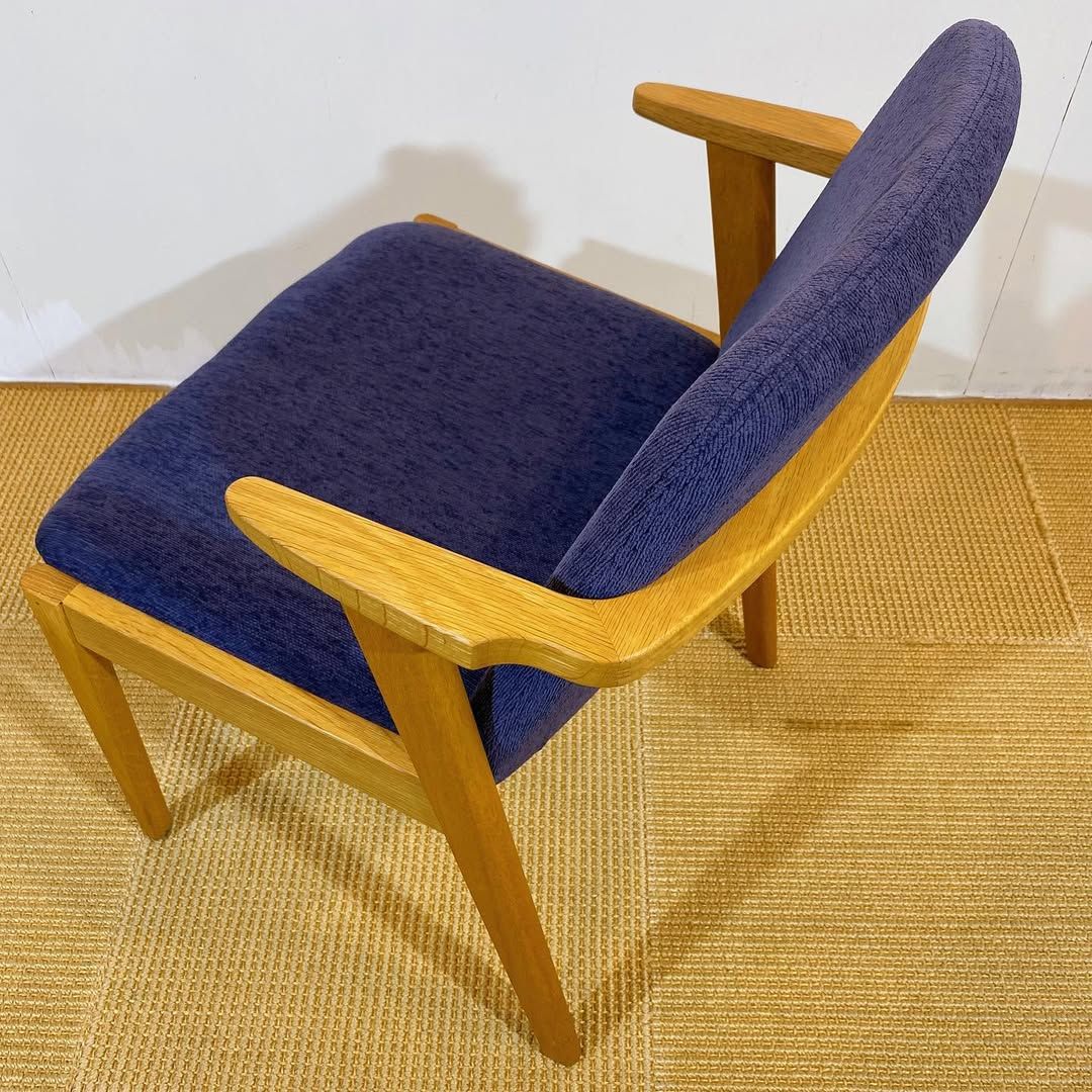season9-4 / Raku Semi Arm Chair
