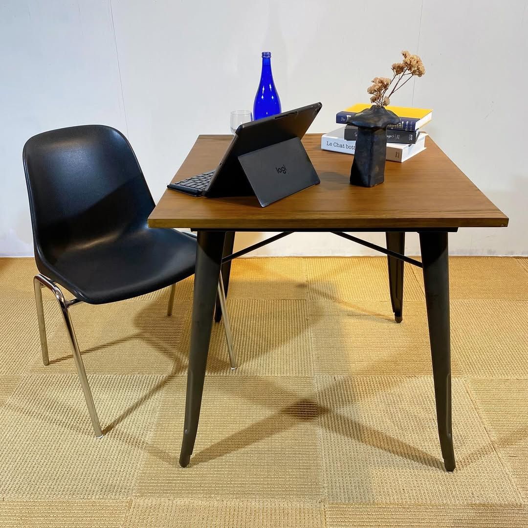 season31-4 / Iron Wood Table