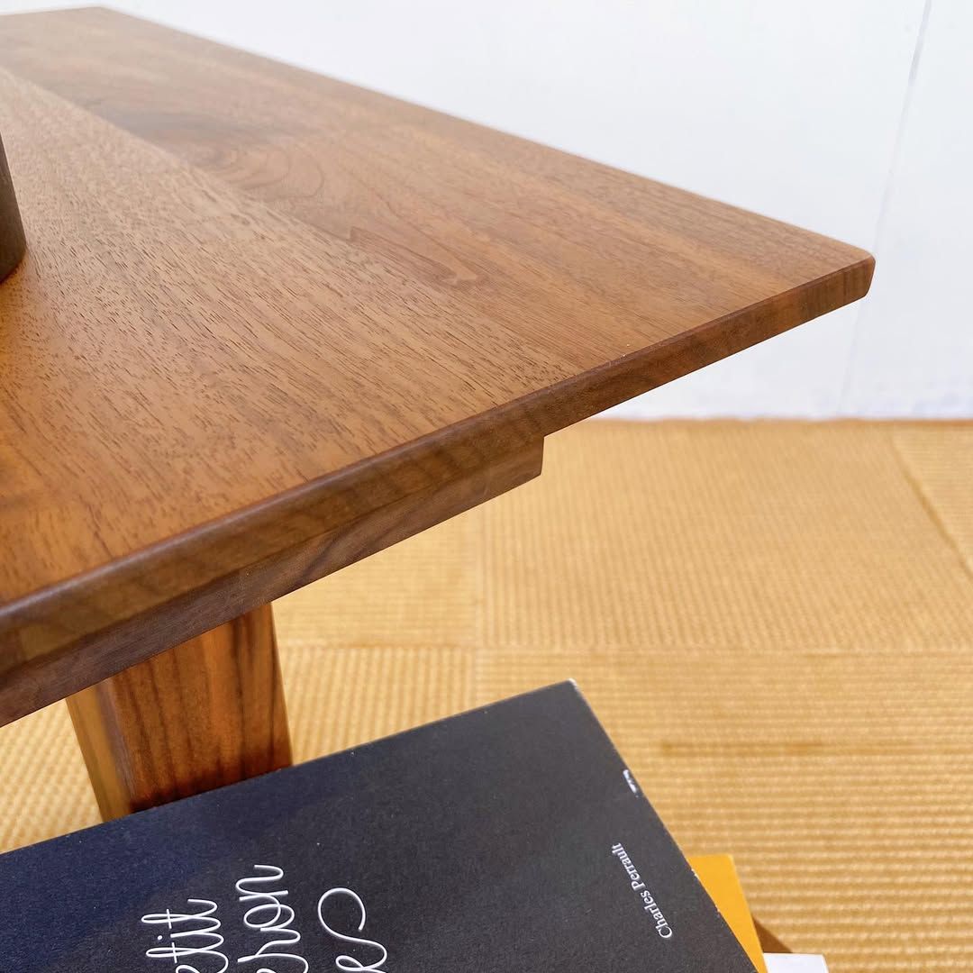 season11-3 / AT Side Table