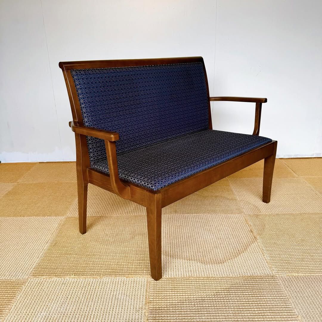 season41-3 / Bench Sofa