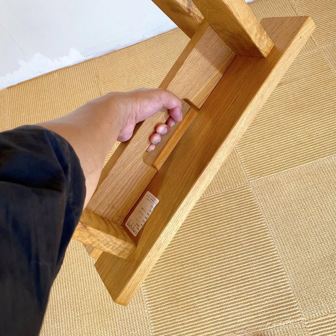 seasons10-4 / Solid Oak Stool