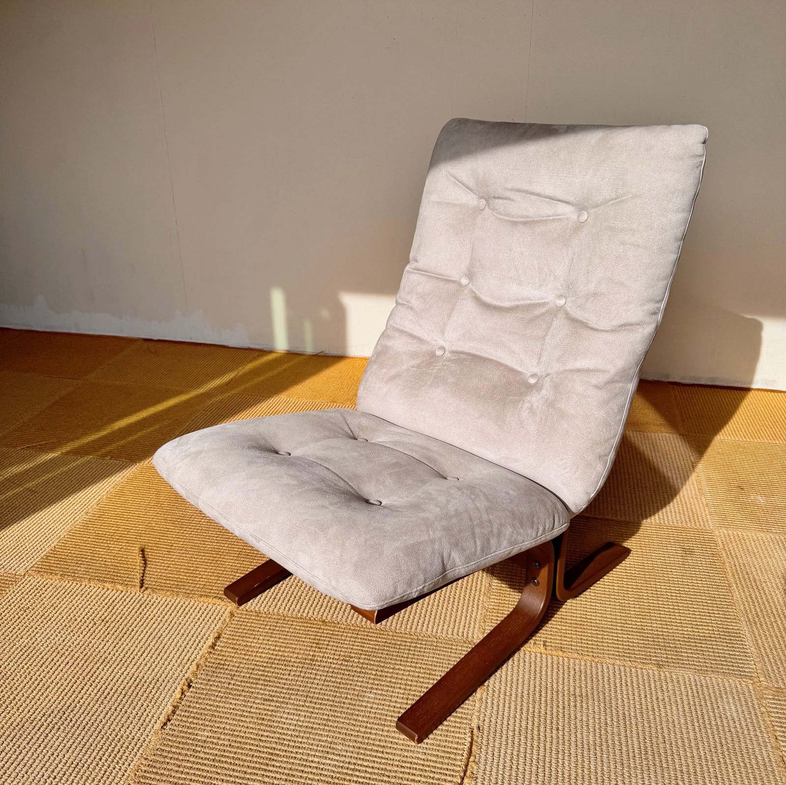 富士ファニチャー / Agio / 肘無 1Pソファ / パーソナルソファ (グレー)