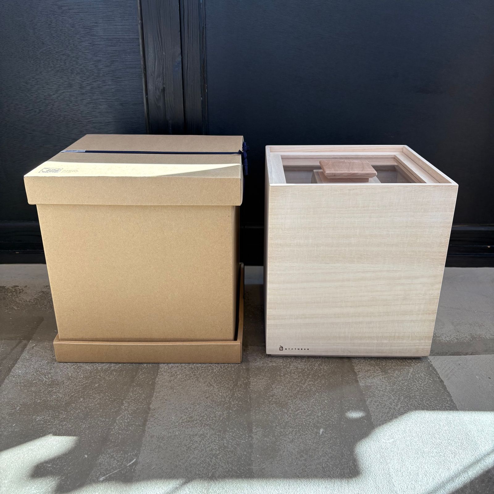 桐箱米びつ【kome-bitsu】 / 増田桐箱店 / 米櫃 5キロ / ライスストッカー