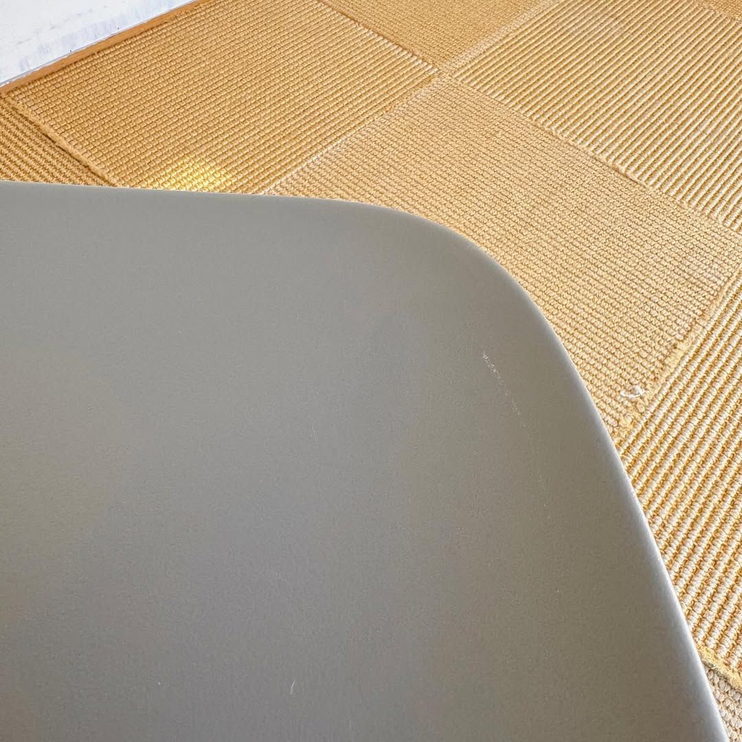season45-5 / デザイナーズチェア Form Chair（Normann Copenhagen）