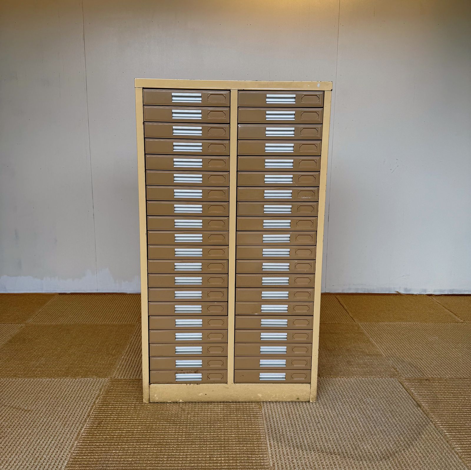 Document holder / ドキュメントホルダー