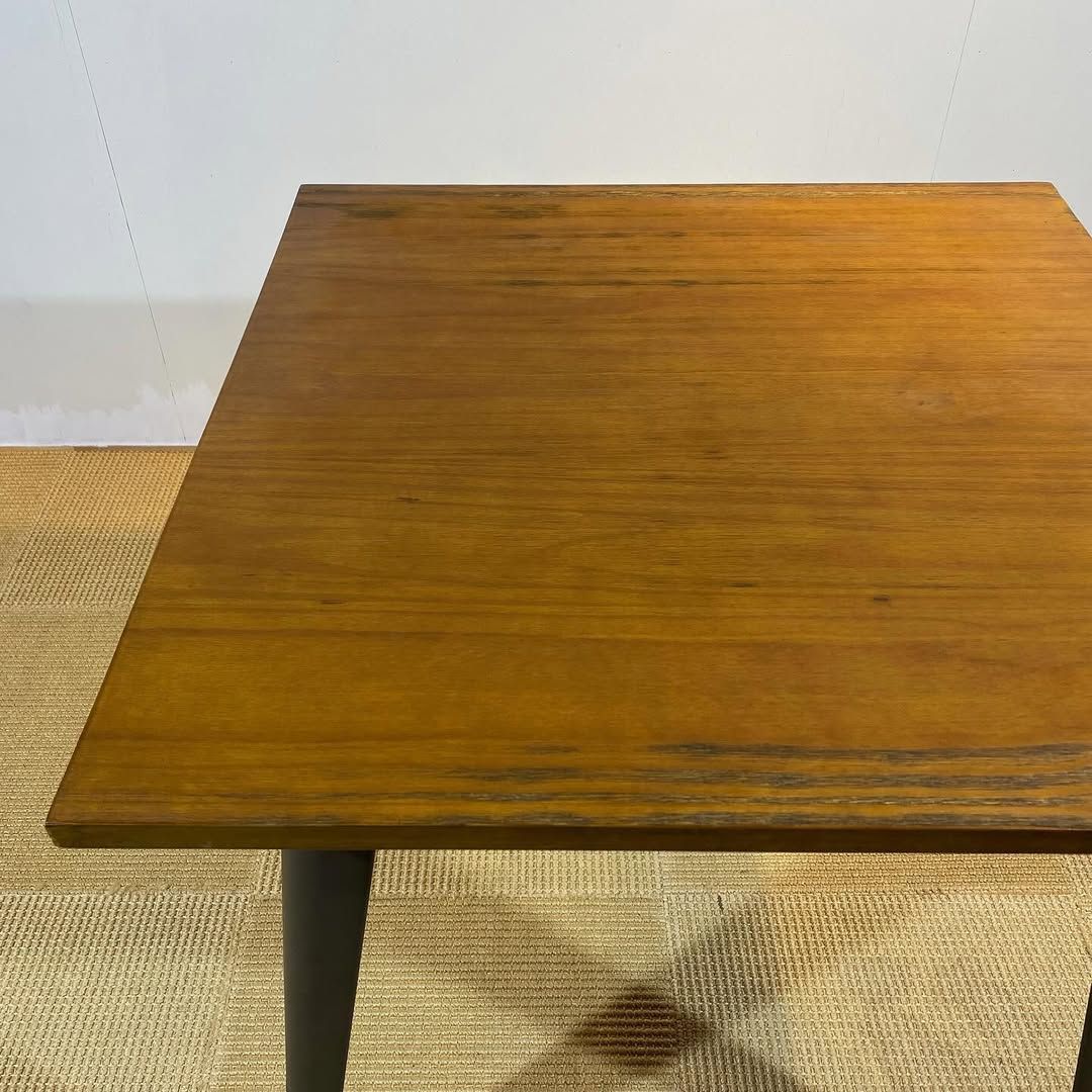 season31-4 / Iron Wood Table