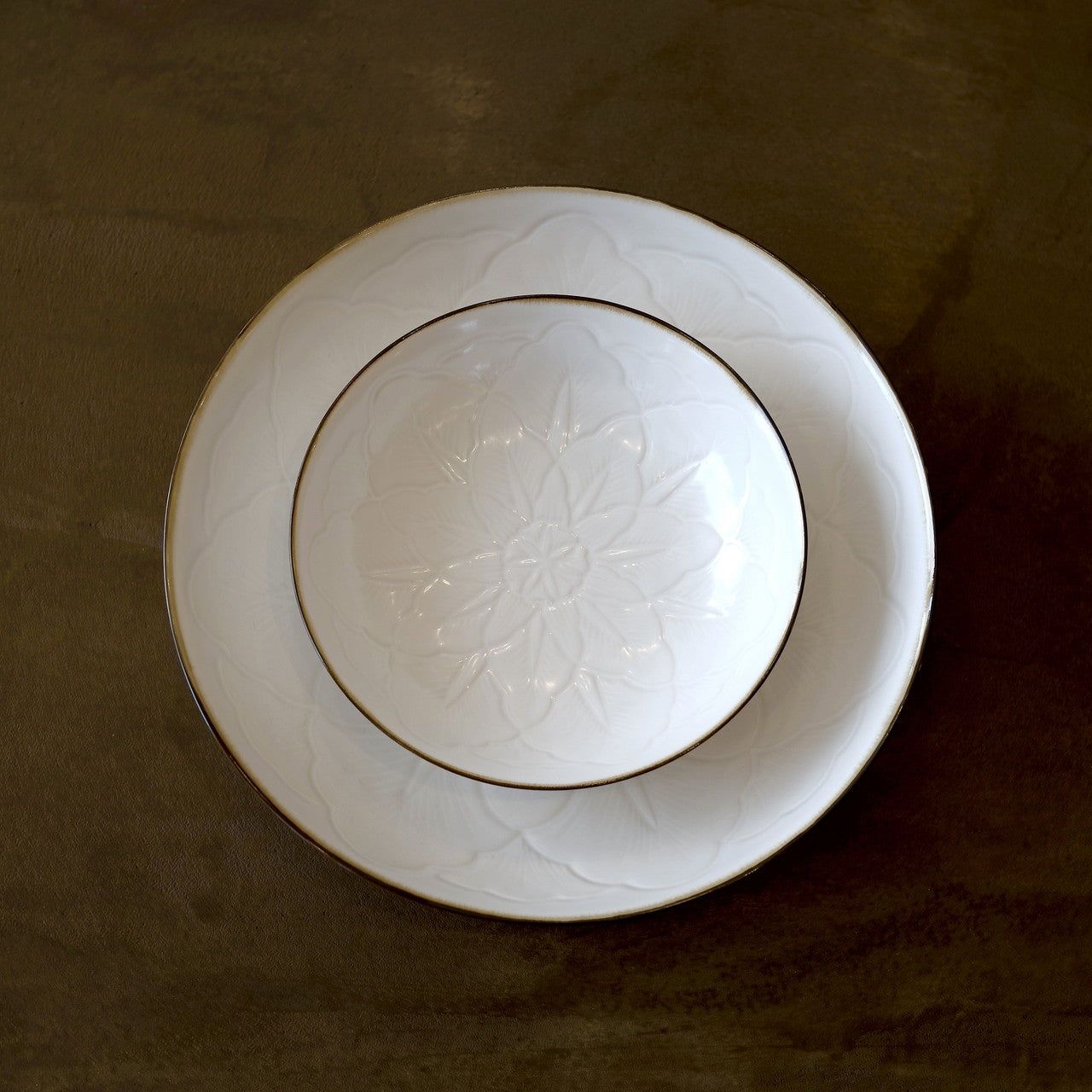 jicon Covered flower dish