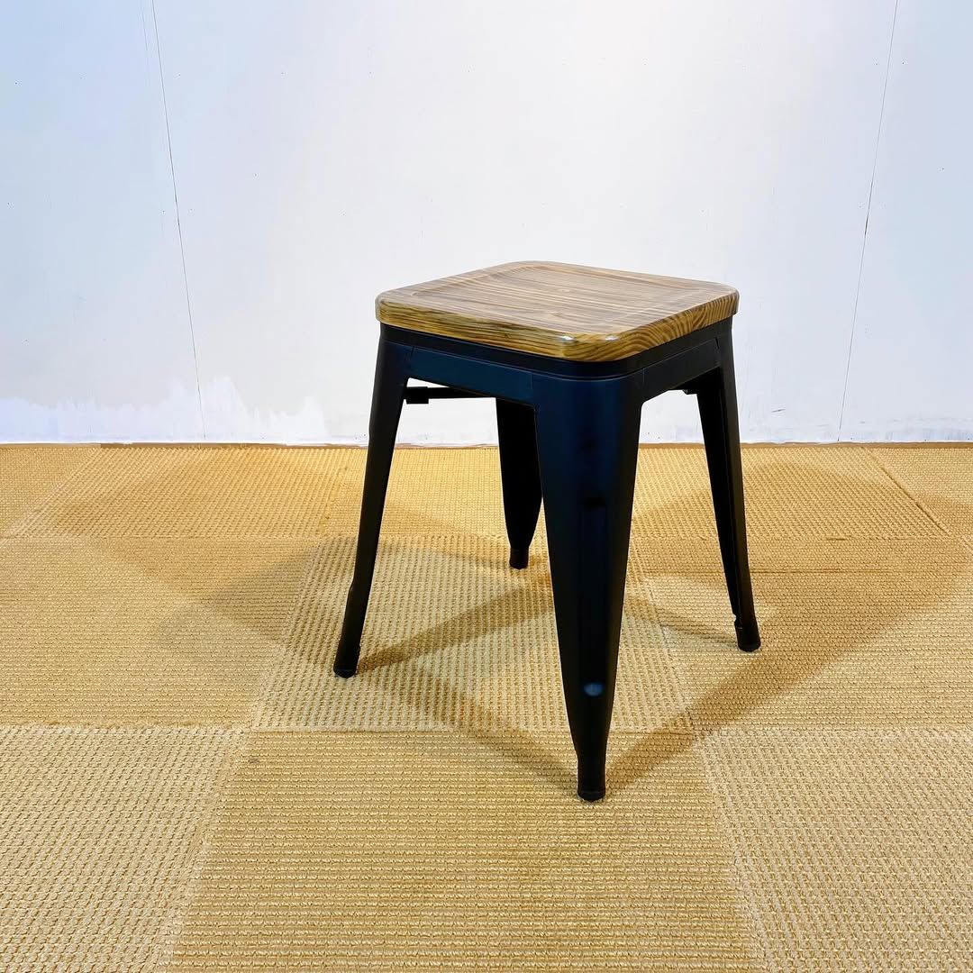 season28-3 / Metal Stool（デッドストック新品）