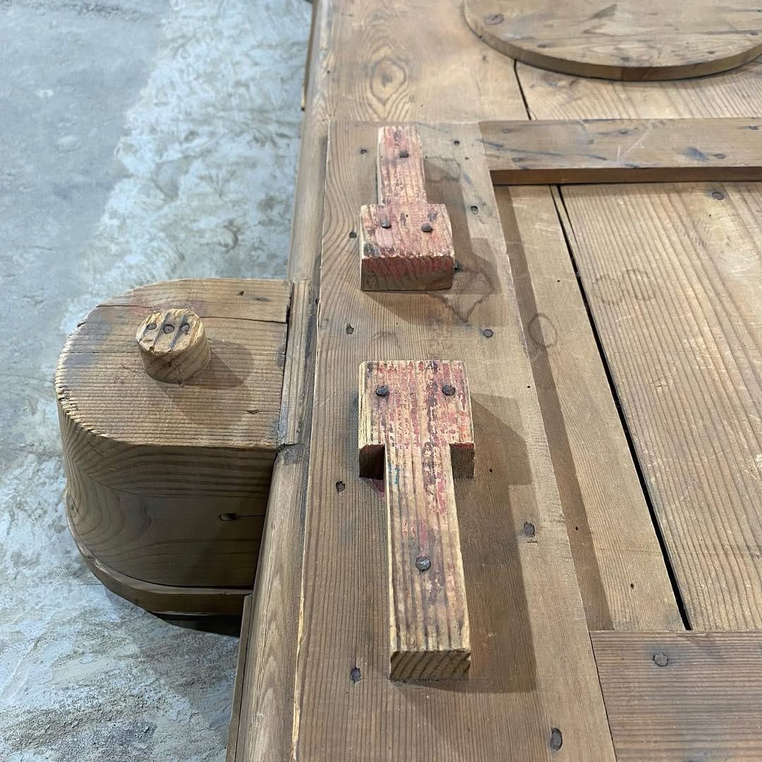 season7-6 / Wooden ornament