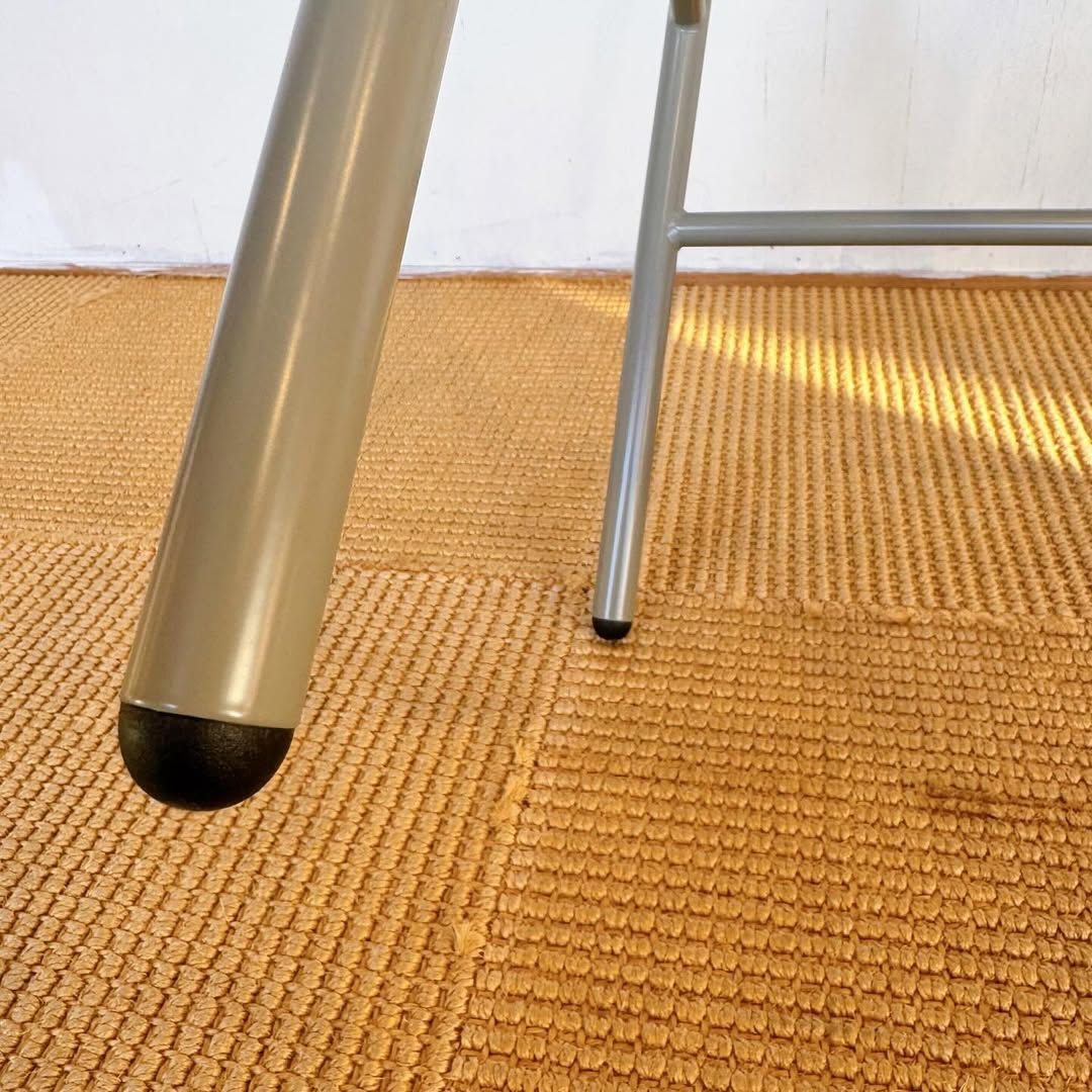 season45-7 / ハイスツール / Form barstool(Normann Copenhagen)