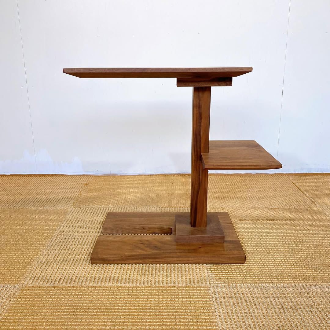 season11-3 / AT Side Table