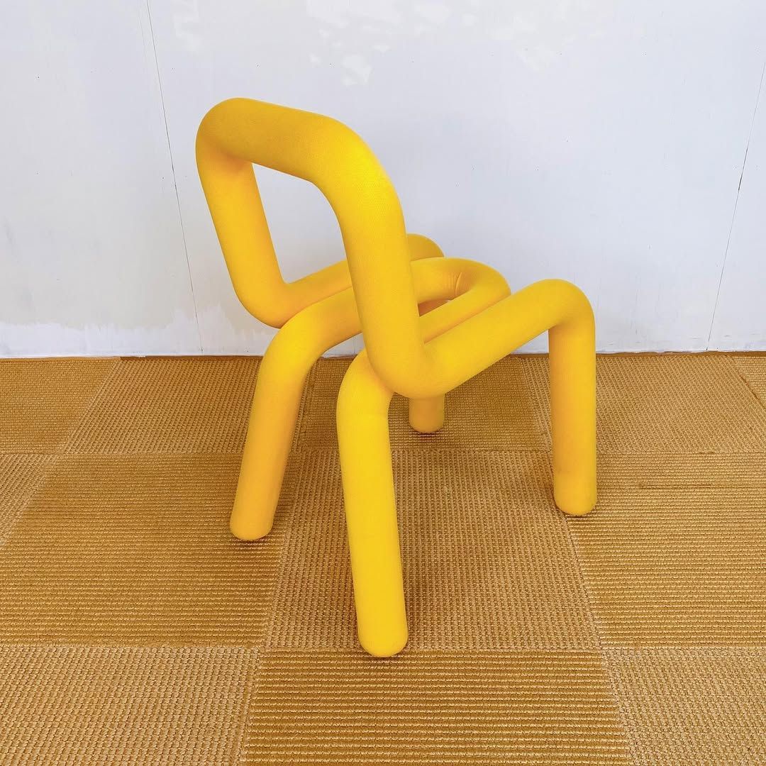 season10-2 / Mustache Chair (YE)