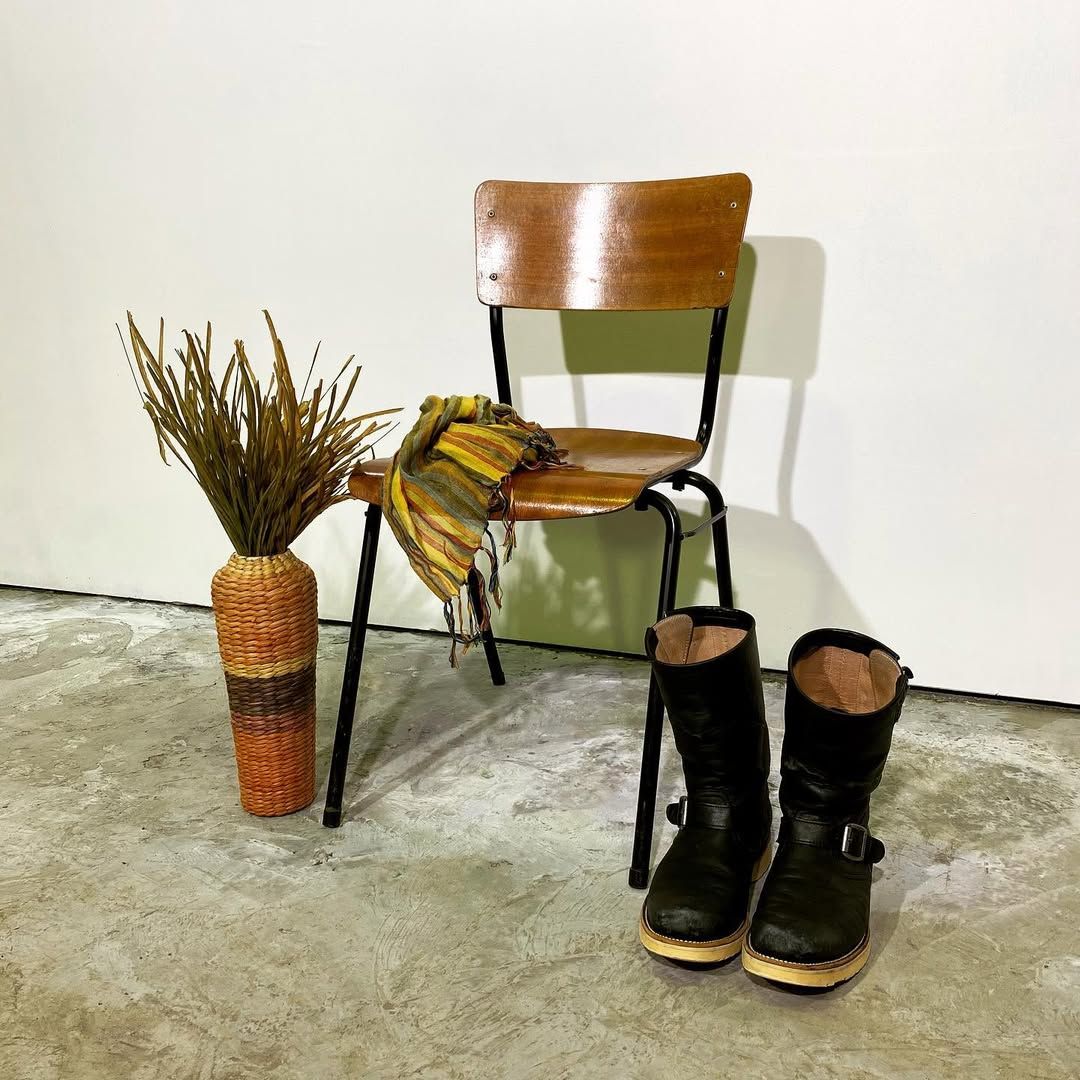 season5-2 / school chair