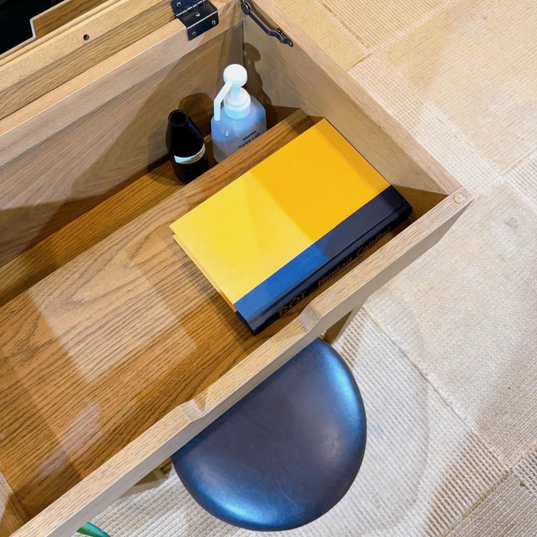 season42-4 / Dresser＆Stool