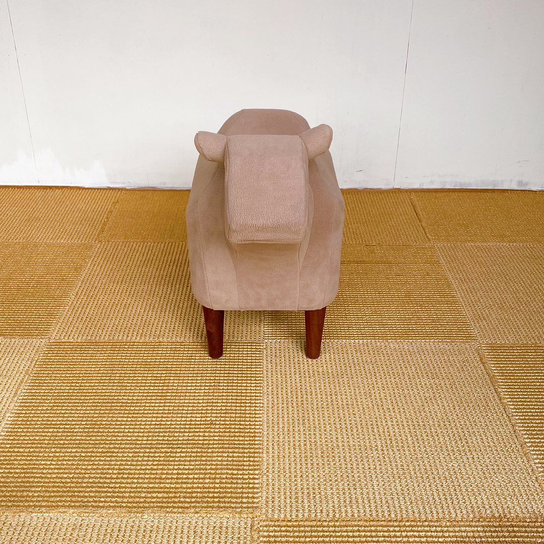 season25-5 / Zoo Stool / SWITCH