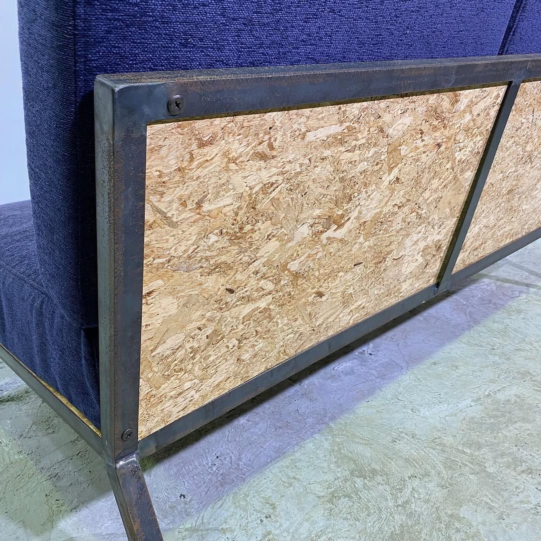 season5-4 / OSB sofa