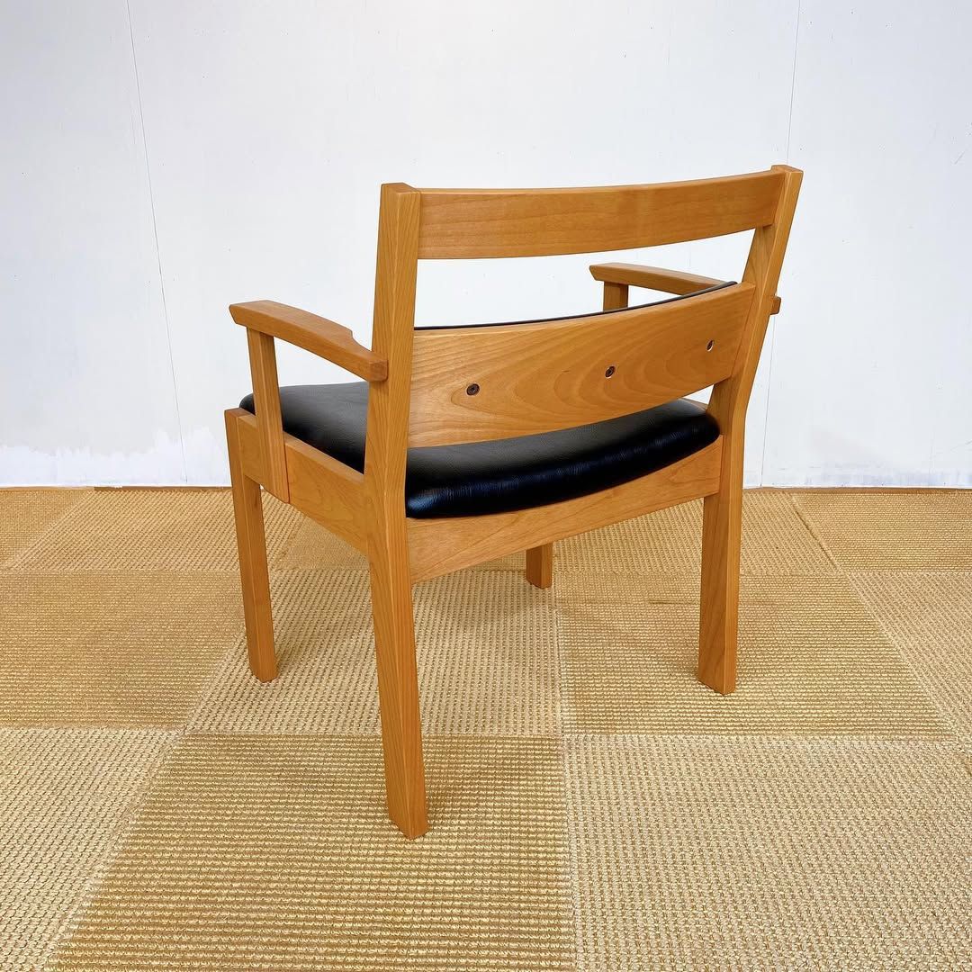 season18-4 / Arm Chair / レグナテック