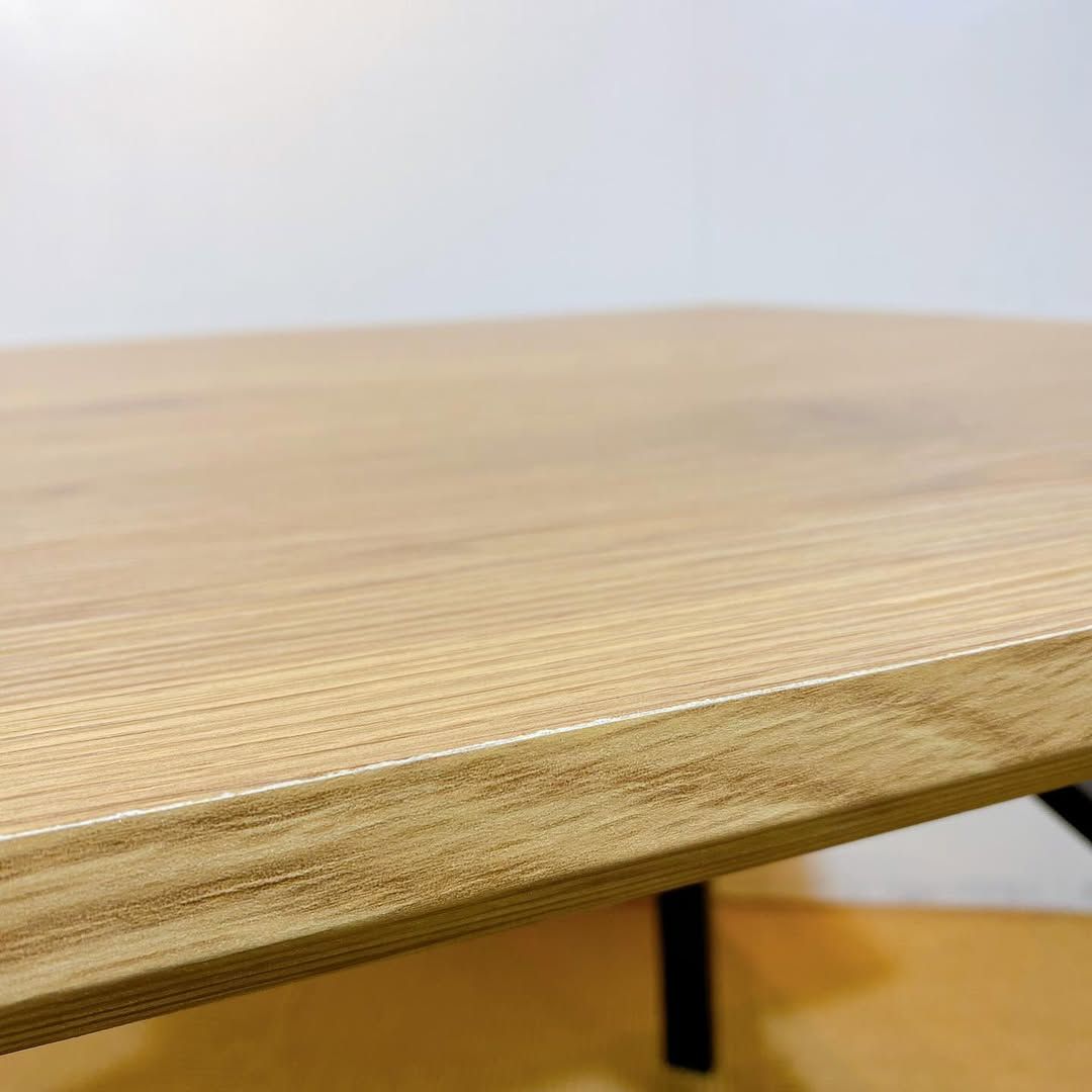 season37-4 / Table