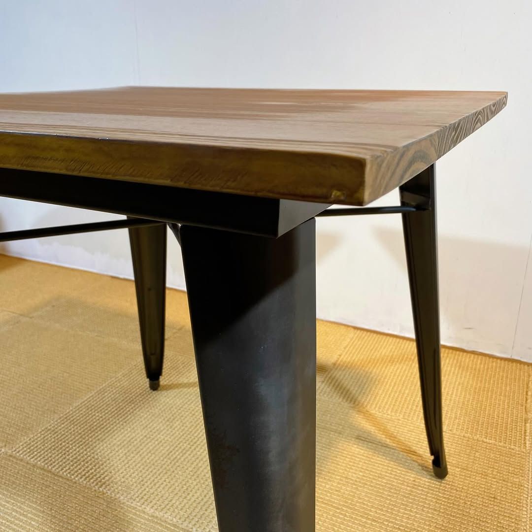 season31-4 / Iron Wood Table
