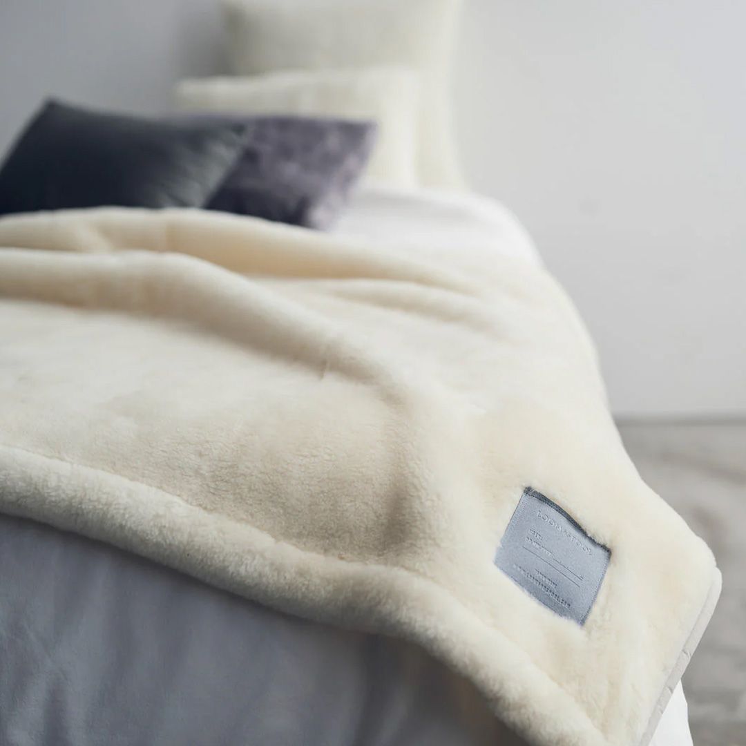 SERENE 6.0 Merino Wool New-Mayer (IVORY) / メリノウールニューマイヤー(アイボリー) / 毛布 ブランケット / ハーフ
