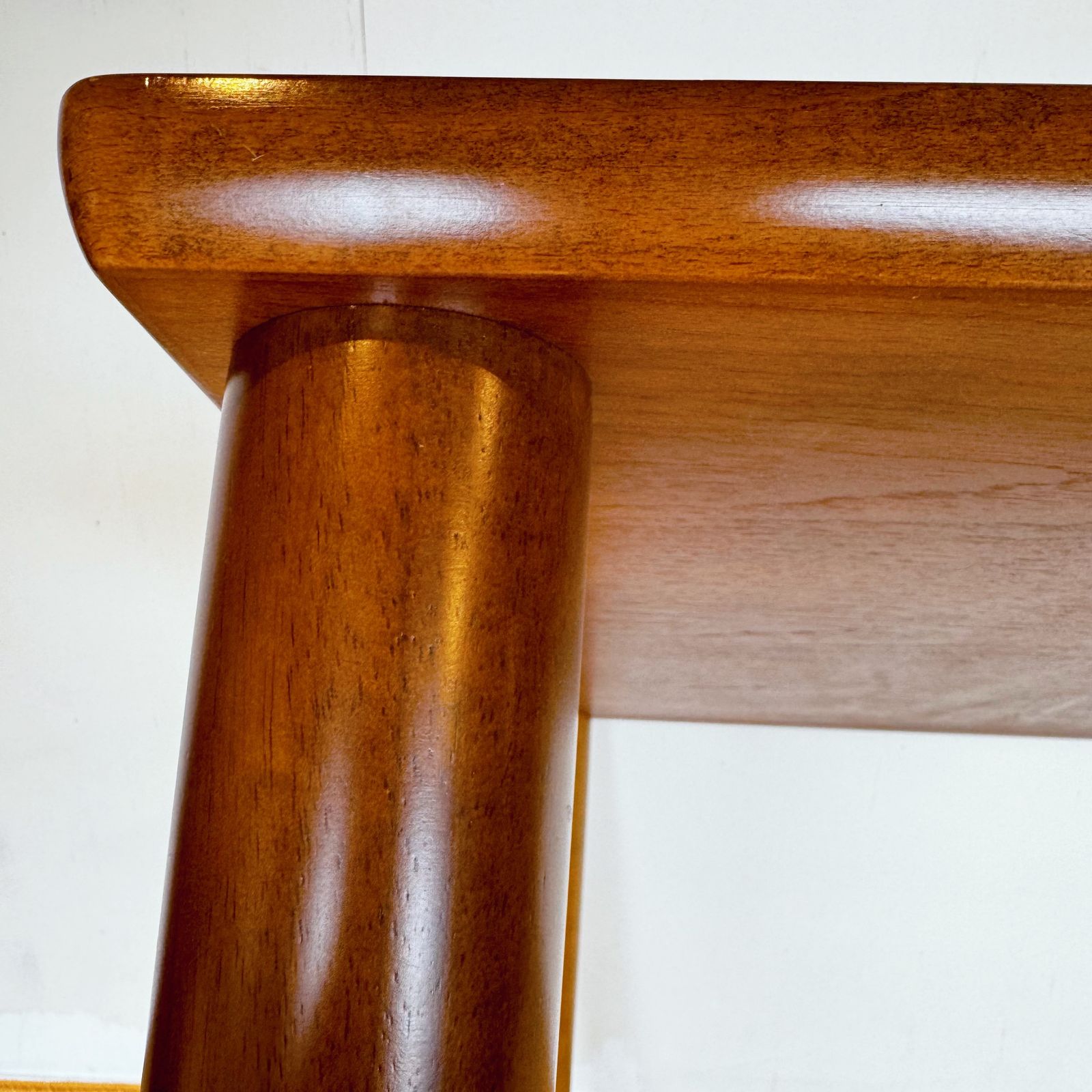 カリモク60ダイニングテーブル / KARIMOKU60