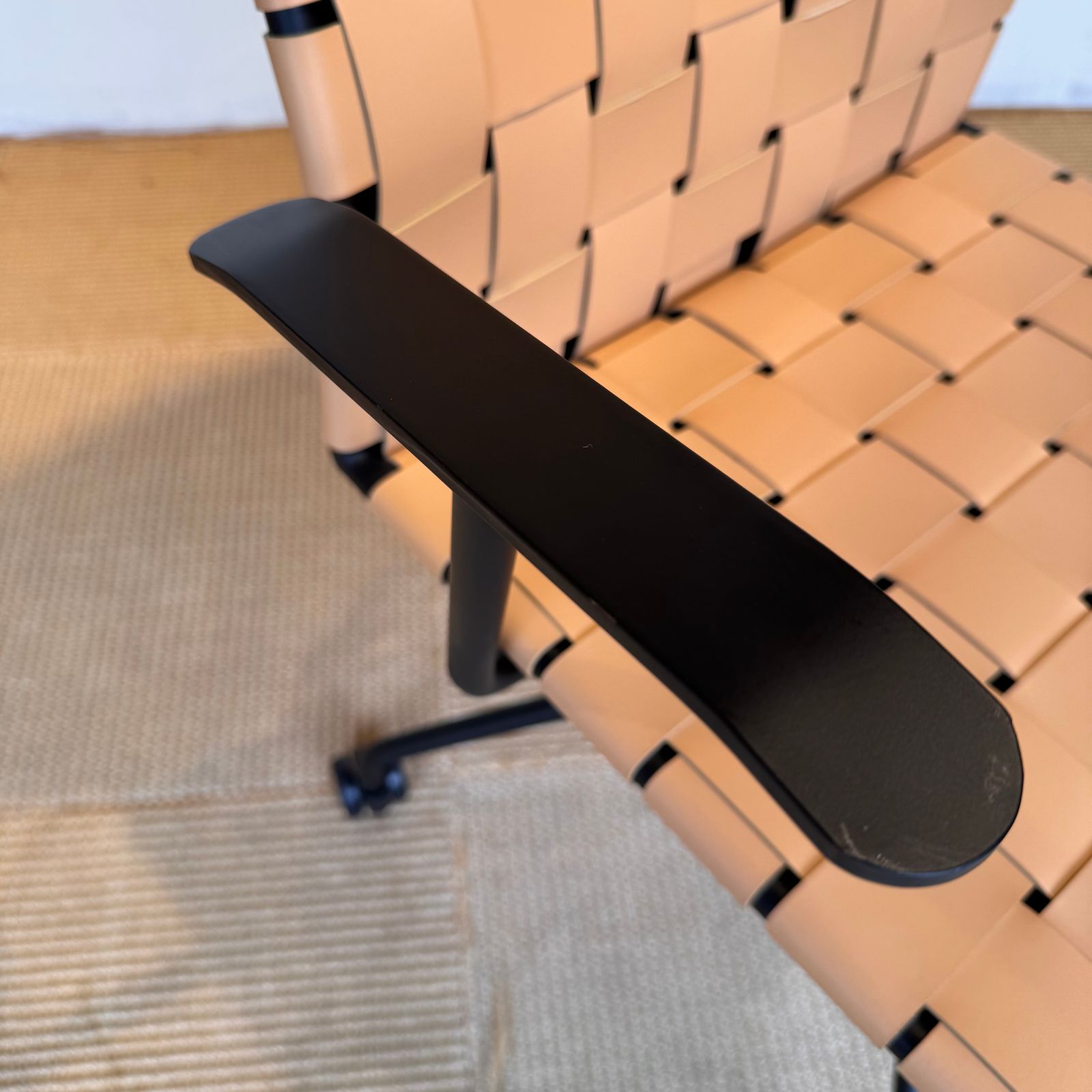 season57-3 / HARPER DESK CHAIR / CRASH GATE