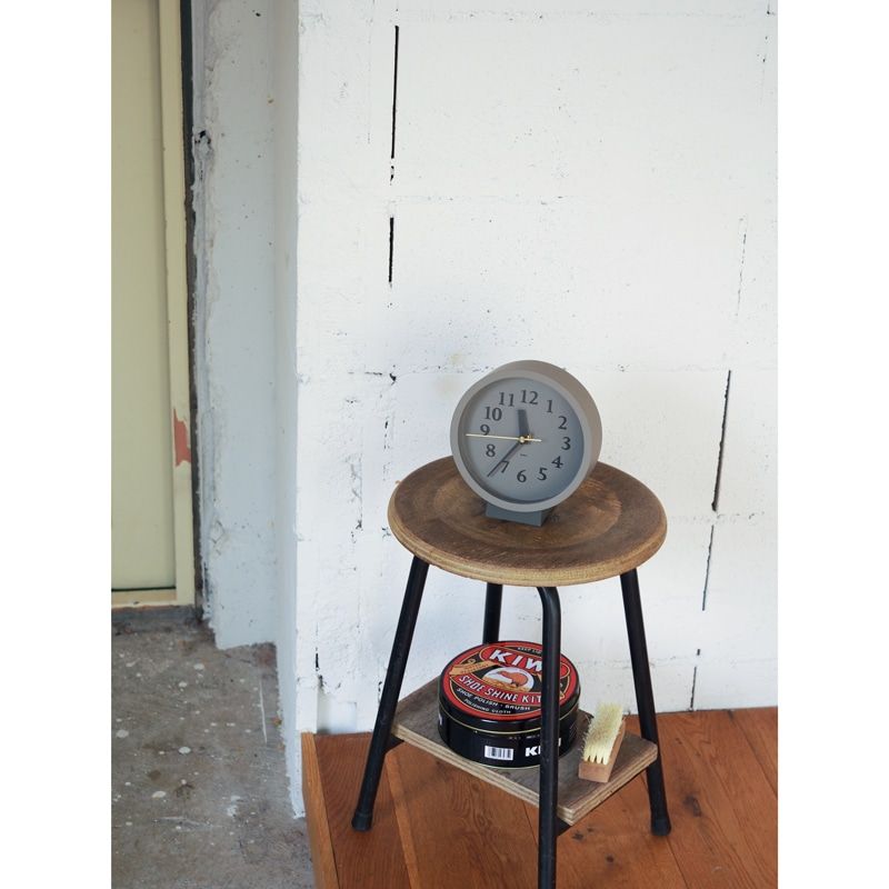 m clock (電波時計) グレー