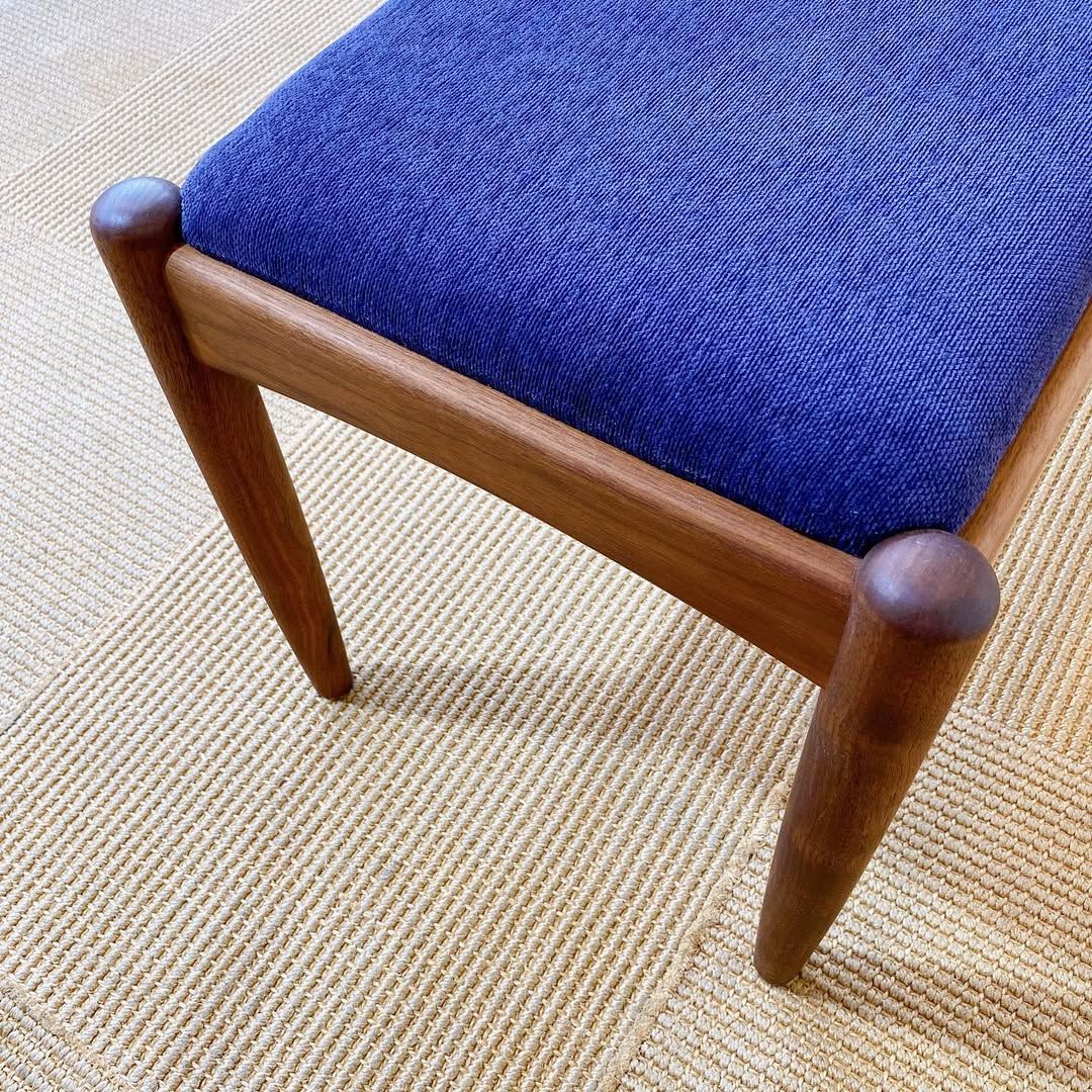 season16-2  / North Bench / シキファニチア / オイル塗装